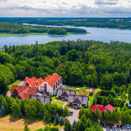 Hotel Aubrecht Country Spa Resort Przechlewo Exterior foto